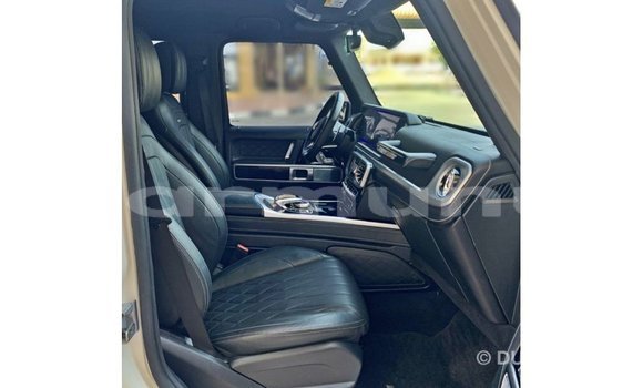 Acheter Import Voiture Mercedes-Benz 190 Blanc à Import - Dubai, Région de la Bouenza Acheter Import Voiture Mercedes-Benz 190 Blanc à Import - Dubai, Région de la Bouenza