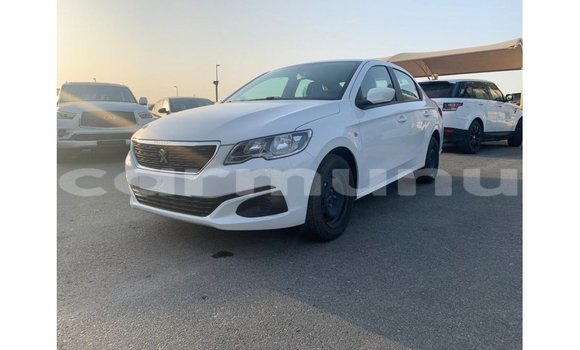 Acheter Import Voiture Peugeot 301 Blanc à Import - Dubai, Région de la Bouenza Acheter Import Voiture Peugeot 301 Blanc à Import - Dubai, Région de la Bouenza