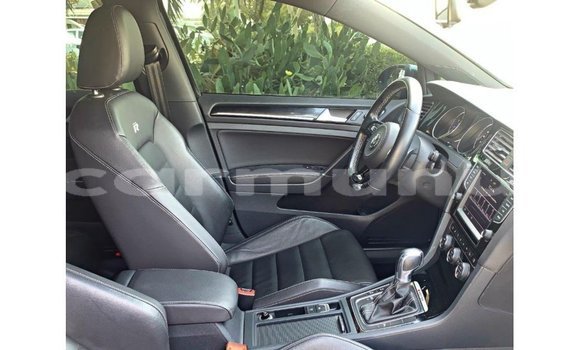 Acheter Import Voiture Volkswagen Golf Noir à Import - Dubai, Région de la Bouenza Acheter Import Voiture Volkswagen Golf Noir à Import - Dubai, Région de la Bouenza