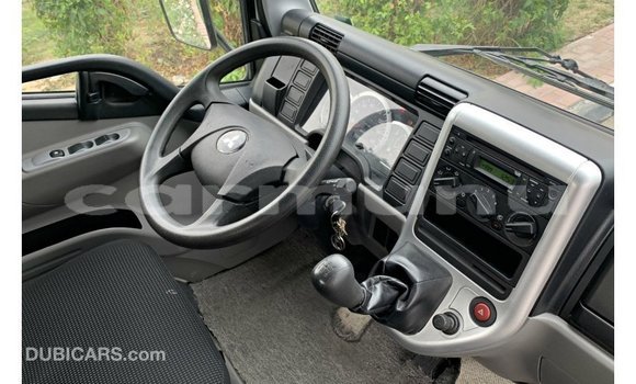 Buy Import Mitsubishi Carisma White Car in Import - Dubai in Region of Bouenza Buy Import Mitsubishi Carisma White Car in Import - Dubai in Region of Bouenza