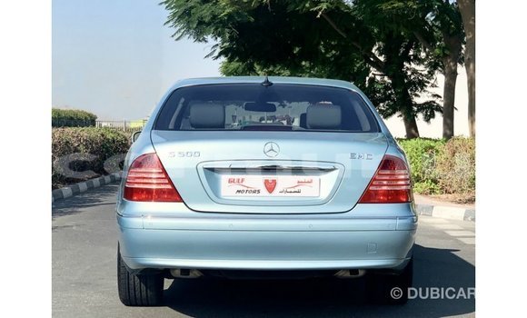 Acheter Import Voiture Mercedes-Benz 200 Bleu à Import - Dubai, Région de la Bouenza Acheter Import Voiture Mercedes-Benz 200 Bleu à Import - Dubai, Région de la Bouenza