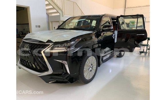 Acheter Import Voiture Lexus LX Noir à Import - Dubai, Région de la Bouenza Acheter Import Voiture Lexus LX Noir à Import - Dubai, Région de la Bouenza