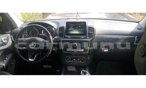 Acheter Import Voiture Mercedes-Benz GLE Blanc à Import - Dubai, Région de la Bouenza Acheter Import Voiture Mercedes-Benz GLE Blanc à Import - Dubai, Région de la Bouenza