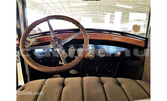 Acheter Import Voiture Buick Electra Bleu à Import - Dubai, Région de la Bouenza Acheter Import Voiture Buick Electra Bleu à Import - Dubai, Région de la Bouenza