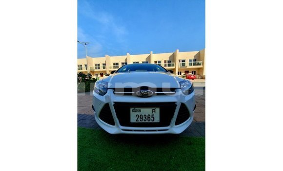 Buy Import Ford Focus White Car in Import - Dubai in Region of Bouenza Buy Import Ford Focus White Car in Import - Dubai in Region of Bouenza