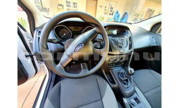 Buy Import Ford Focus White Car in Import - Dubai in Region of Bouenza Buy Import Ford Focus White Car in Import - Dubai in Region of Bouenza