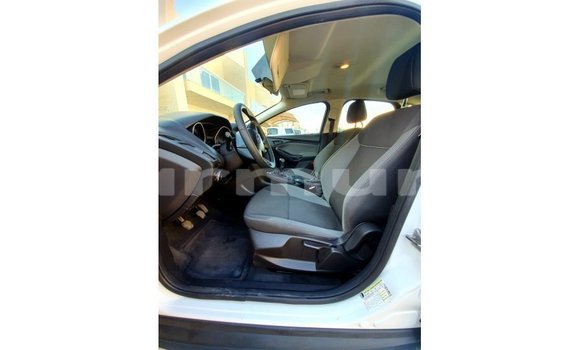 Buy Import Ford Focus White Car in Import - Dubai in Region of Bouenza Buy Import Ford Focus White Car in Import - Dubai in Region of Bouenza