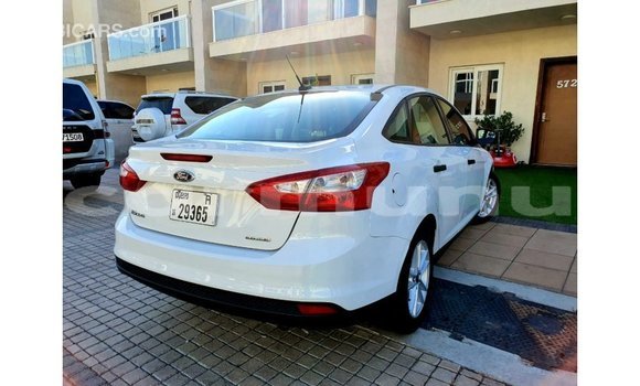 Buy Import Ford Focus White Car in Import - Dubai in Region of Bouenza Buy Import Ford Focus White Car in Import - Dubai in Region of Bouenza