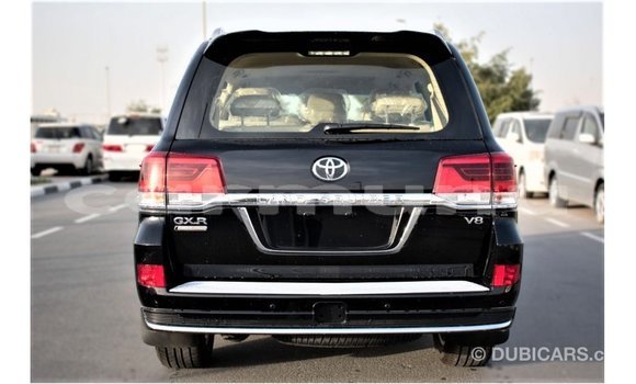 Acheter Import Voiture Toyota Land Cruiser Noir à Import - Dubai, Région de la Bouenza Acheter Import Voiture Toyota Land Cruiser Noir à Import - Dubai, Région de la Bouenza