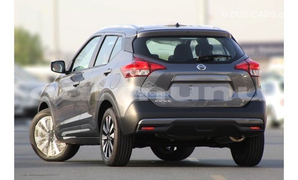 Acheter Import Voiture Nissan 350Z Autre à Import - Dubai, Région de la Bouenza Acheter Import Voiture Nissan 350Z Autre à Import - Dubai, Région de la Bouenza