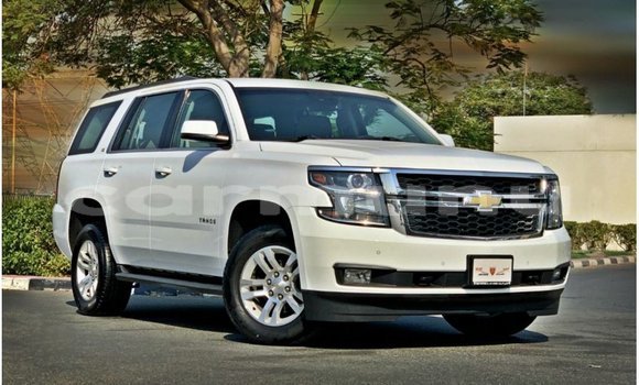 Acheter Import Voiture Chevrolet Tahoe Blanc à Import - Dubai, Région de la Bouenza
