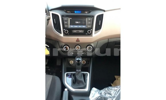 Acheter Import Voiture Hyundai Creta Bleu à Import - Dubai, Région de la Bouenza Acheter Import Voiture Hyundai Creta Bleu à Import - Dubai, Région de la Bouenza