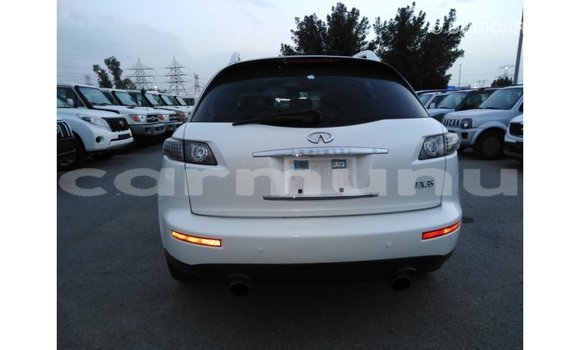 Acheter Import Voiture Infiniti FX Blanc à Import - Dubai, Région de la Bouenza Acheter Import Voiture Infiniti FX Blanc à Import - Dubai, Région de la Bouenza