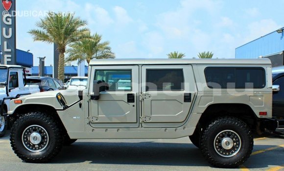 Acheter Import Voiture Hummer H1 Autre à Import - Dubai, Région de la Bouenza Acheter Import Voiture Hummer H1 Autre à Import - Dubai, Région de la Bouenza