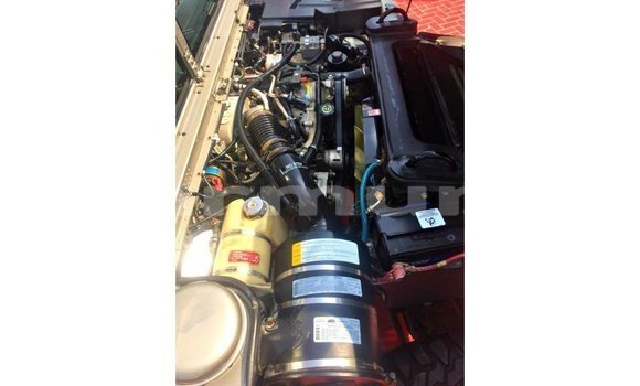 Acheter Import Voiture Hummer H1 Autre à Import - Dubai, Région de la Bouenza Acheter Import Voiture Hummer H1 Autre à Import - Dubai, Région de la Bouenza