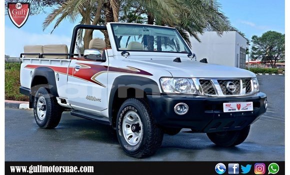Acheter Import Voiture Nissan Patrol Blanc à Import - Dubai, Région de la Bouenza Acheter Import Voiture Nissan Patrol Blanc à Import - Dubai, Région de la Bouenza