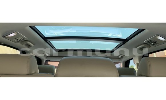 Acheter Import Voiture Land Rover Range Rover Marron à Import - Dubai, Région de la Bouenza Acheter Import Voiture Land Rover Range Rover Marron à Import - Dubai, Région de la Bouenza