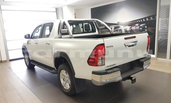 Acheter Occasion Voiture Toyota Hilux Vert à Brazzaville, Commune de Brazzaville Acheter Occasion Voiture Toyota Hilux Vert à Brazzaville, Commune de Brazzaville