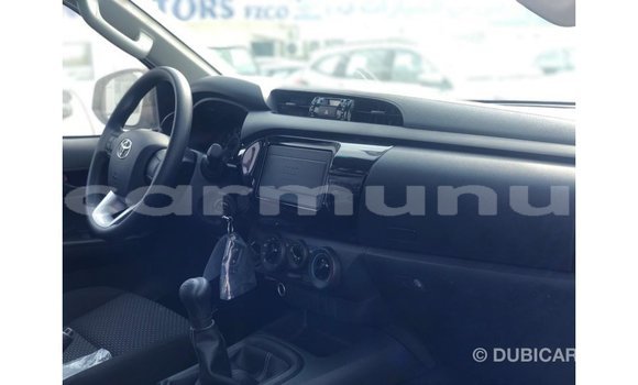 Buy Import Toyota Hilux White Car in Import - Dubai in Region of Bouenza Buy Import Toyota Hilux White Car in Import - Dubai in Region of Bouenza
