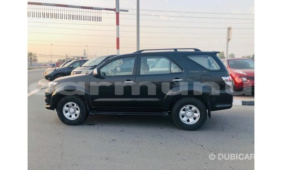 Acheter Import Voiture Toyota Fortuner Noir à Import - Dubai, Région de la Bouenza Acheter Import Voiture Toyota Fortuner Noir à Import - Dubai, Région de la Bouenza