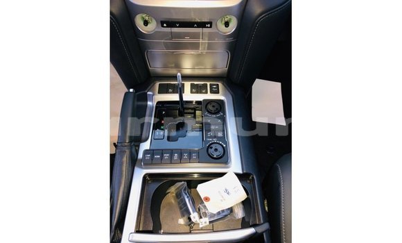 Acheter Import Utilitaire Toyota DA Noir à Import - Dubai, Région de la Bouenza Acheter Import Utilitaire Toyota DA Noir à Import - Dubai, Région de la Bouenza