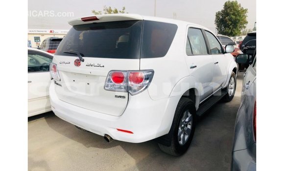 Buy Import Toyota Fortuner White Car in Import - Dubai in Region of Bouenza Buy Import Toyota Fortuner White Car in Import - Dubai in Region of Bouenza