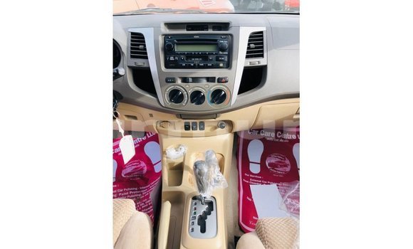 Buy Import Toyota Fortuner White Car in Import - Dubai in Region of Bouenza Buy Import Toyota Fortuner White Car in Import - Dubai in Region of Bouenza