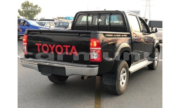 Acheter Import Voiture Toyota Hilux Noir à Import - Dubai, Région de la Bouenza Acheter Import Voiture Toyota Hilux Noir à Import - Dubai, Région de la Bouenza