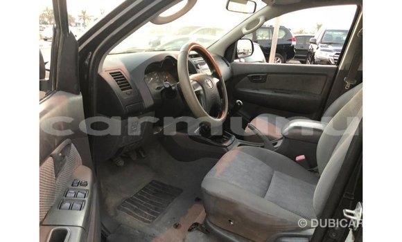 Acheter Import Voiture Toyota Hilux Noir à Import - Dubai, Région de la Bouenza Acheter Import Voiture Toyota Hilux Noir à Import - Dubai, Région de la Bouenza
