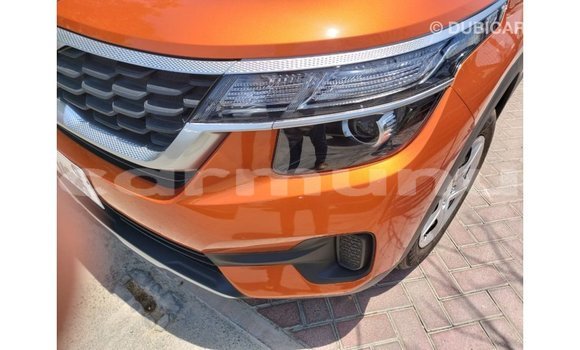 Buy Import Kia Carens Other Car in Import - Dubai in Region of Bouenza Buy Import Kia Carens Other Car in Import - Dubai in Region of Bouenza