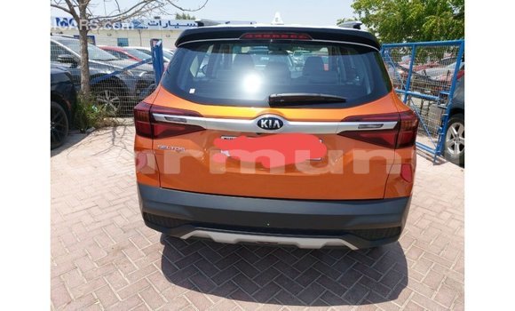 Buy Import Kia Carens Other Car in Import - Dubai in Region of Bouenza Buy Import Kia Carens Other Car in Import - Dubai in Region of Bouenza