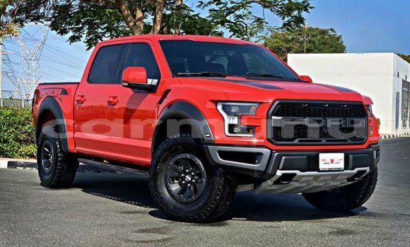 Acheter Import Voiture Ford Club Wagon Rouge à Import - Dubai, Région de la Bouenza Acheter Import Voiture Ford Club Wagon Rouge à Import - Dubai, Région de la Bouenza