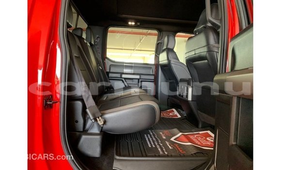 Acheter Import Voiture Ford Club Wagon Rouge à Import - Dubai, Région de la Bouenza Acheter Import Voiture Ford Club Wagon Rouge à Import - Dubai, Région de la Bouenza