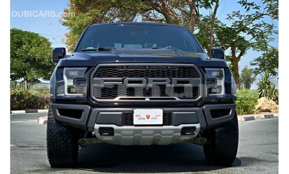 Acheter Import Voiture Ford Club Wagon Noir à Import - Dubai, Région de la Bouenza Acheter Import Voiture Ford Club Wagon Noir à Import - Dubai, Région de la Bouenza