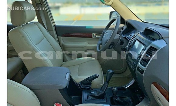 Buy Import Toyota Prado White Car in Import - Dubai in Region of Bouenza Buy Import Toyota Prado White Car in Import - Dubai in Region of Bouenza