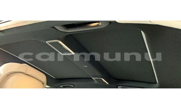 Acheter Import Voiture Mercedes-Benz 190 Noir à Import - Dubai, Région de la Bouenza Acheter Import Voiture Mercedes-Benz 190 Noir à Import - Dubai, Région de la Bouenza