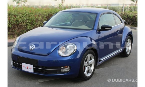 Acheter Import Voiture Volkswagen Beetle Bleu à Import - Dubai, Région de la Bouenza Acheter Import Voiture Volkswagen Beetle Bleu à Import - Dubai, Région de la Bouenza