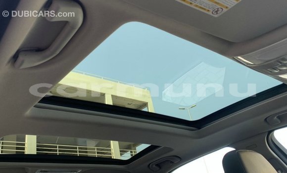 Acheter Import Voiture Mercedes-Benz 200 Bleu à Import - Dubai, Région de la Bouenza Acheter Import Voiture Mercedes-Benz 200 Bleu à Import - Dubai, Région de la Bouenza