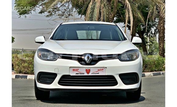 Acheter Import Voiture Renault Fluence Blanc à Import - Dubai, Région de la Bouenza Acheter Import Voiture Renault Fluence Blanc à Import - Dubai, Région de la Bouenza