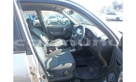 Buy Import Toyota RAV4 Other Car in Import - Dubai in Region of Bouenza Buy Import Toyota RAV4 Other Car in Import - Dubai in Region of Bouenza