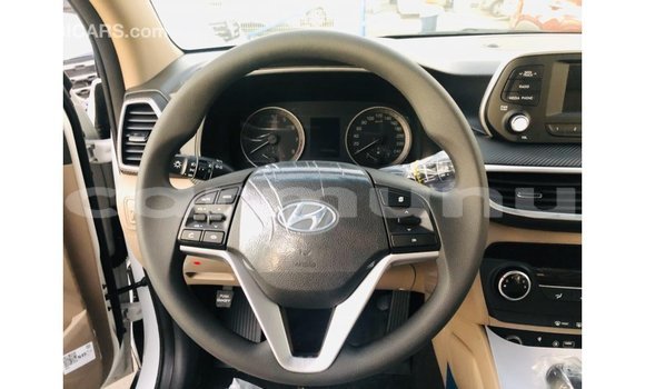 Buy Import Hyundai Tucson White Car in Import - Dubai in Region of Bouenza Buy Import Hyundai Tucson White Car in Import - Dubai in Region of Bouenza