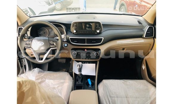 Buy Import Hyundai Tucson White Car in Import - Dubai in Region of Bouenza Buy Import Hyundai Tucson White Car in Import - Dubai in Region of Bouenza