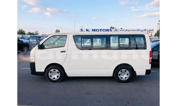 Buy Import Toyota Hiace White Car in Import - Dubai in Region of Bouenza Buy Import Toyota Hiace White Car in Import - Dubai in Region of Bouenza