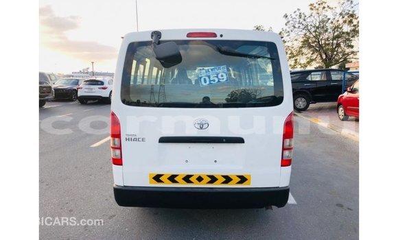 Buy Import Toyota Hiace White Car in Import - Dubai in Region of Bouenza Buy Import Toyota Hiace White Car in Import - Dubai in Region of Bouenza