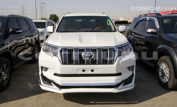 Acheter Import Voiture Toyota Prado Blanc à Import - Dubai, Région de la Bouenza Acheter Import Voiture Toyota Prado Blanc à Import - Dubai, Région de la Bouenza