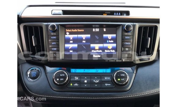 Buy Import Toyota HiAce Black Truck in Import - Dubai in Region of Bouenza Buy Import Toyota HiAce Black Truck in Import - Dubai in Region of Bouenza