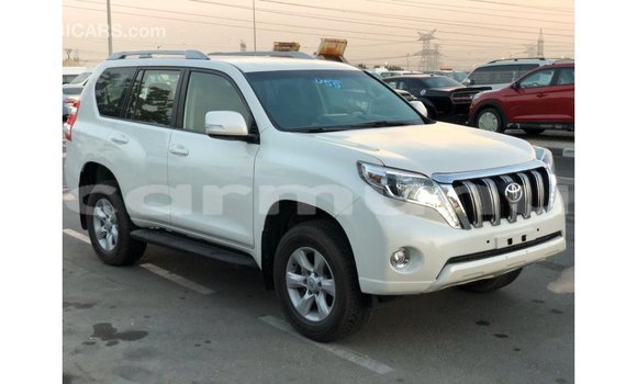 Acheter Import Voiture Toyota Prado Blanc à Import - Dubai, Région de la Bouenza Acheter Import Voiture Toyota Prado Blanc à Import - Dubai, Région de la Bouenza