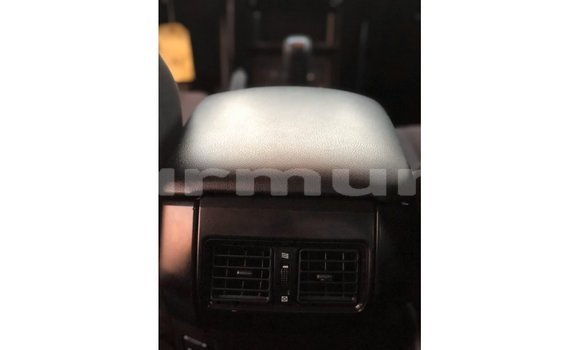 Acheter Import Voiture Toyota Prado Blanc à Import - Dubai, Région de la Bouenza Acheter Import Voiture Toyota Prado Blanc à Import - Dubai, Région de la Bouenza
