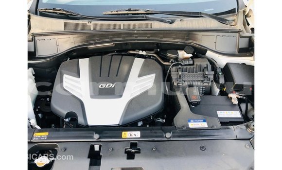 Acheter Import Voiture Hyundai Santa Fe Autre à Import - Dubai, Région de la Bouenza Acheter Import Voiture Hyundai Santa Fe Autre à Import - Dubai, Région de la Bouenza