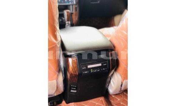 Acheter Import Voiture Toyota Prado Noir à Import - Dubai, Région de la Bouenza Acheter Import Voiture Toyota Prado Noir à Import - Dubai, Région de la Bouenza